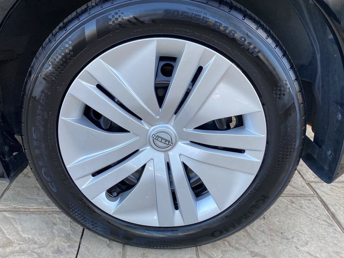 Certified 2023 Nissan Leaf S FWD image 11