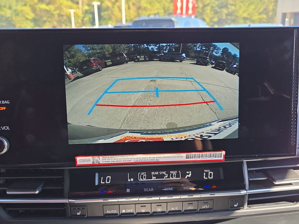 Used 2025 Toyota Sienna XSE image 22