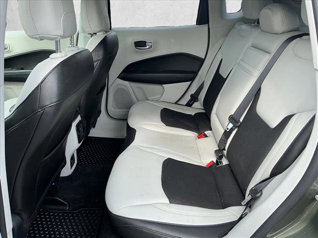 Used 2018 Jeep Compass Latitude w/ Cold Weather Group image 13