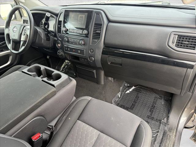 Used 2022 Nissan Titan SV w/ Accessory Utility Package image 13