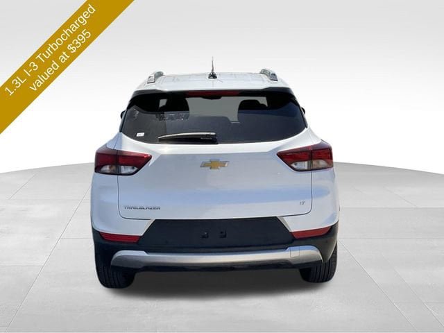 Certified 2024 Chevrolet TrailBlazer LT w/ LT Cold Weather Package FWD image 9