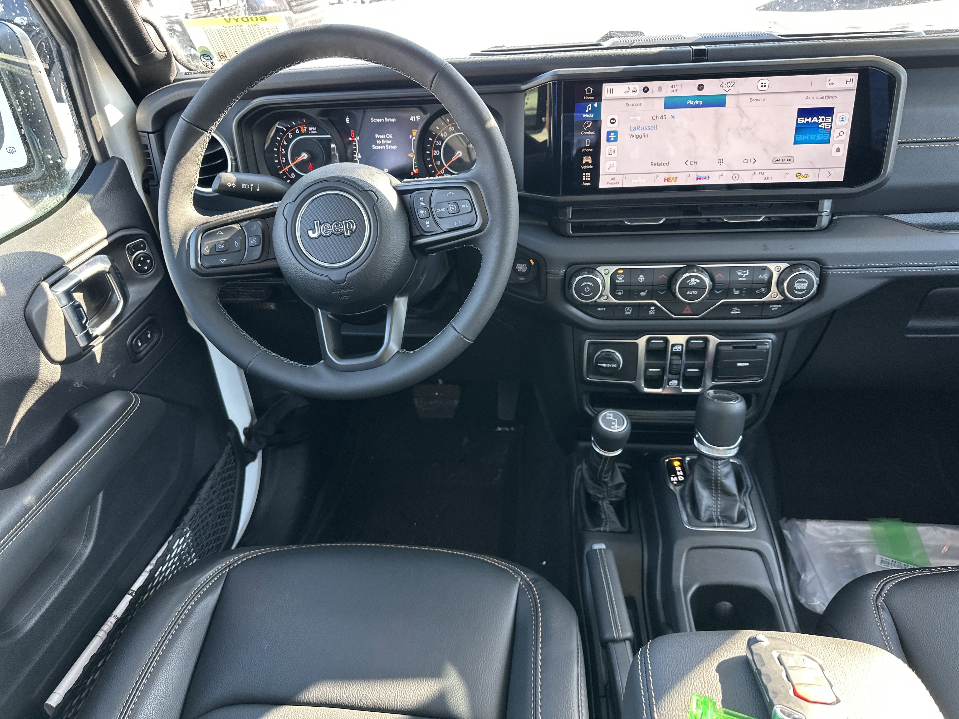 New 2026 Jeep Gladiator Sport image 31