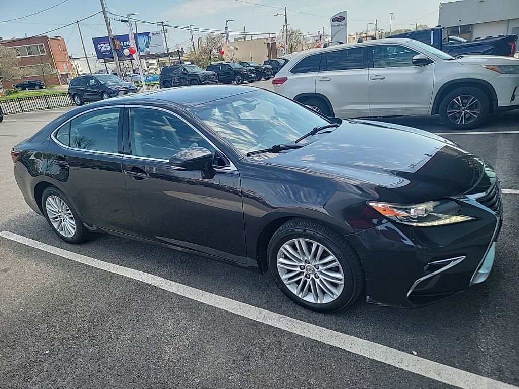 Used 2016 Lexus ES 350 w/ Accessory Package 2 image 2