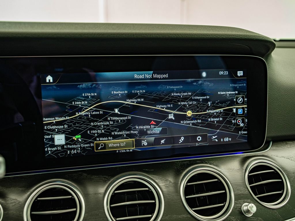 Certified 2022 Mercedes-Benz E 450 4MATIC Sedan image 23