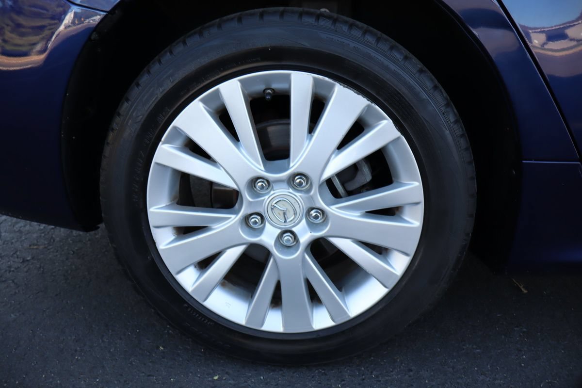 Used 2009 MAZDA MAZDA6 i Touring w/ Moonroof & Bose Pkg FWD image 43