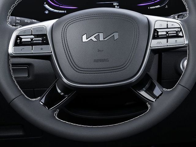 New 2025 Kia Telluride S image 22