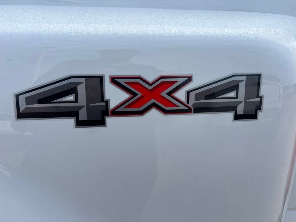 Used 2025 Ford F350 XLT AWD/4WD image 11