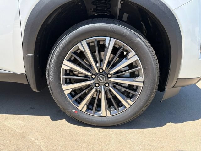 New 2026 Nissan Pathfinder Platinum w/ Cargo Package AWD/4WD image 4