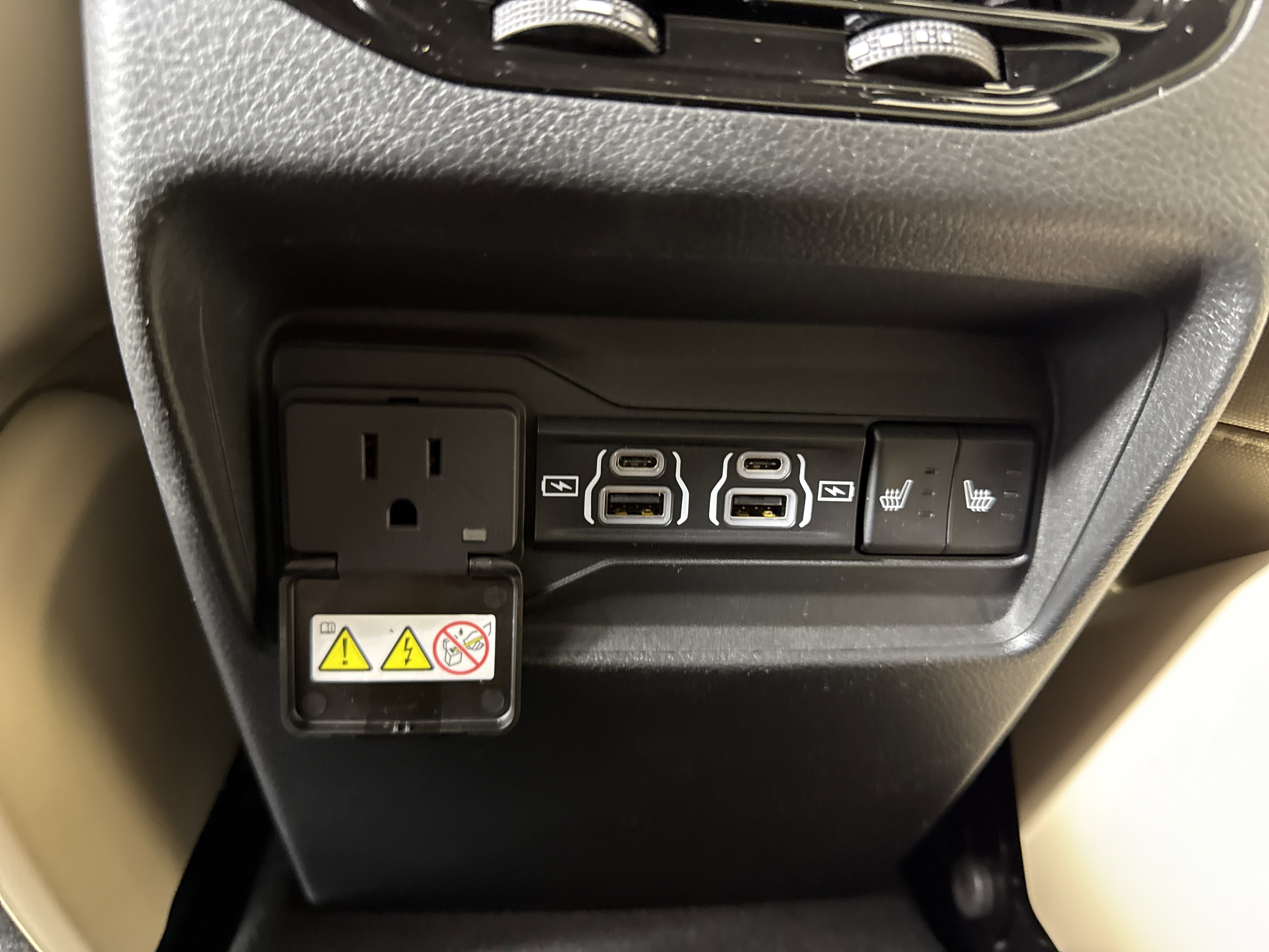 New 2025 Jeep Grand Cherokee Limited w/ Trailer Tow Package image 19