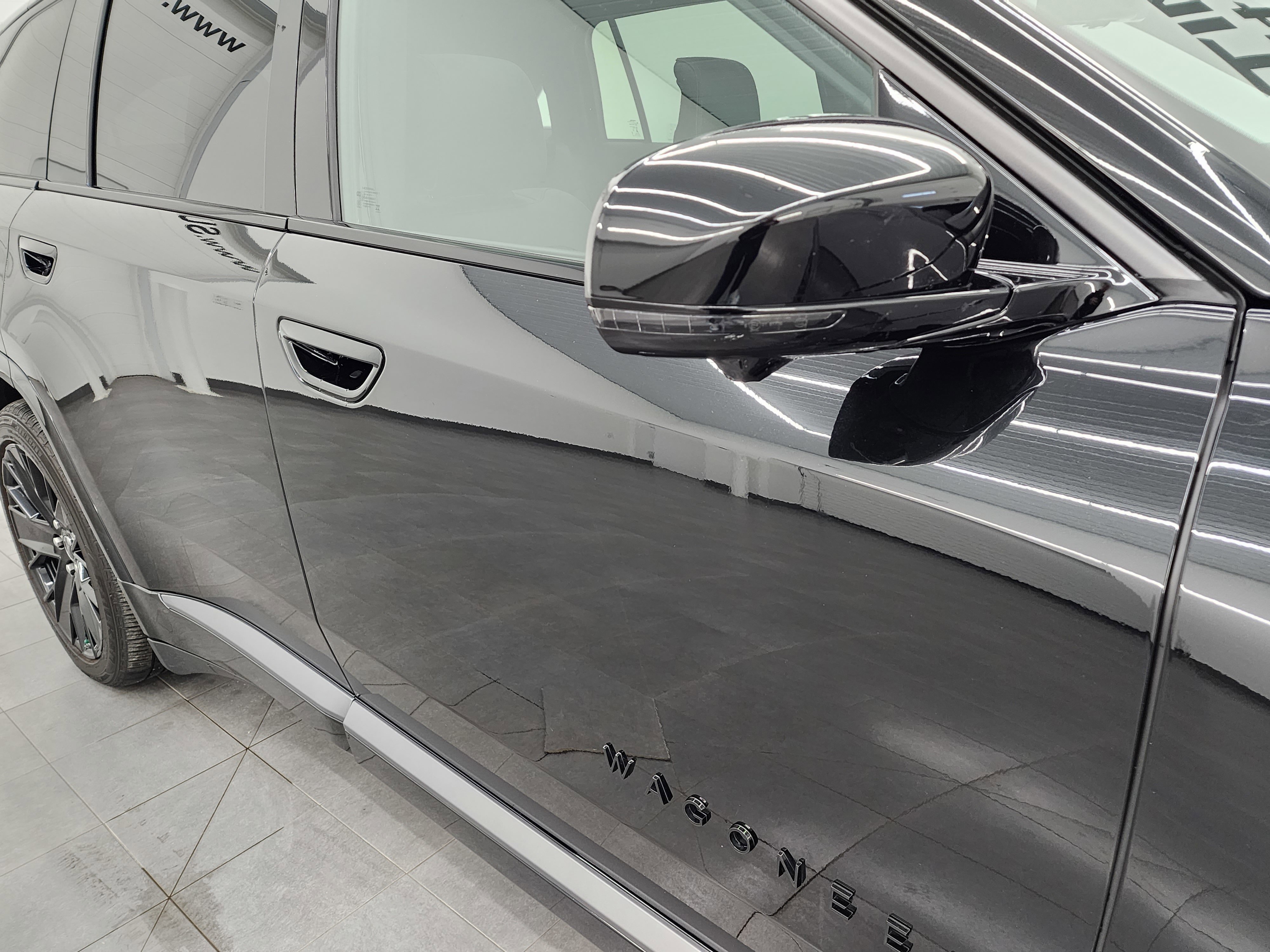 Used 2024 Jeep Wagoneer Launch Edition image 29