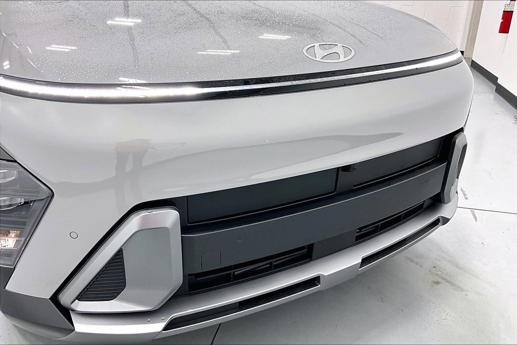New 2026 Hyundai Kona Limited FWD image 28