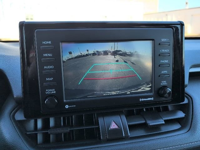 Used 2021 Toyota RAV4 XLE image 20