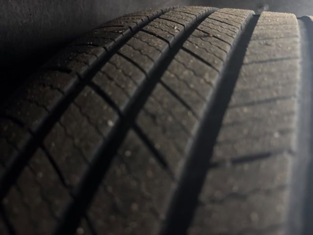 Used 2019 Chevrolet Equinox LT w/ LPO, Cargo Package image 32