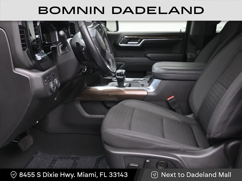 Used 2024 Chevrolet Silverado 1500 LT Trail Boss image 12