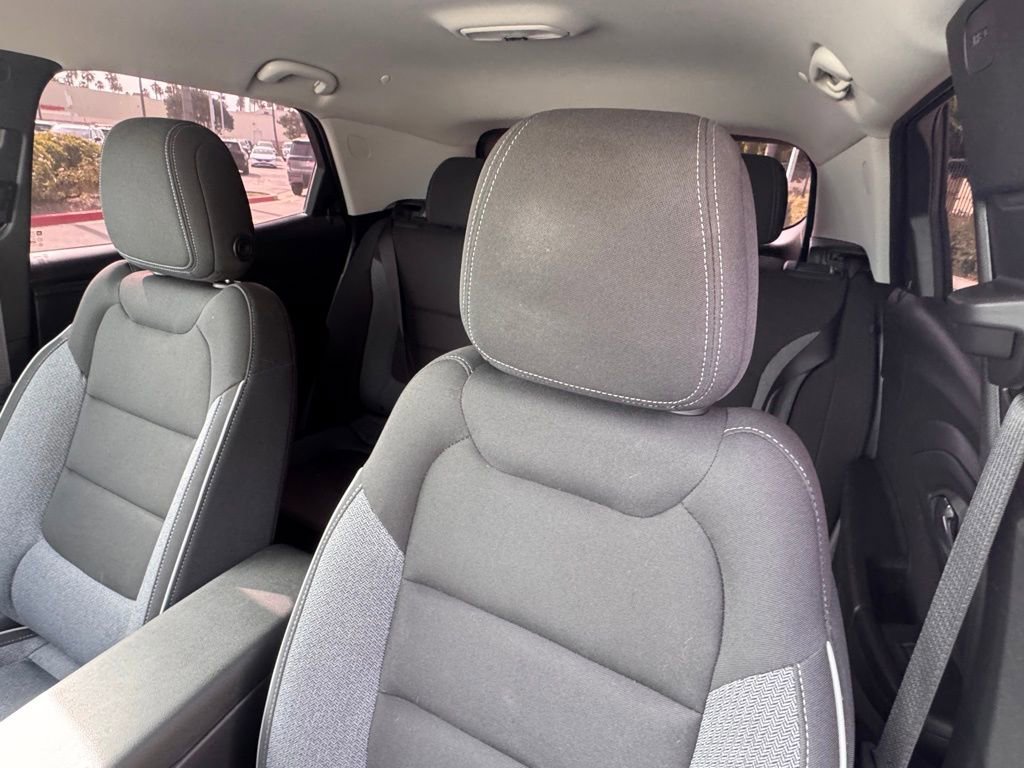 Used 2022 Chevrolet TrailBlazer LT w/ Driver Confidence Package image 12