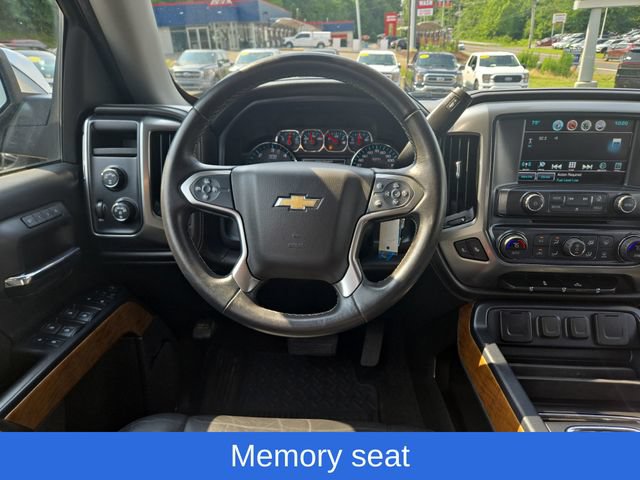 Used 2018 Chevrolet Silverado 1500 LTZ AWD/4WD image 16