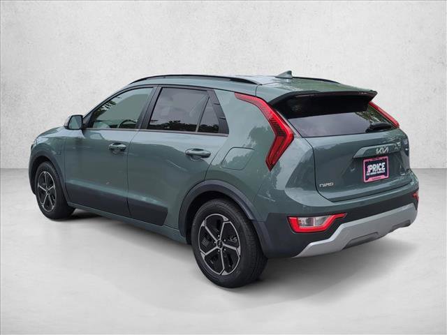 Used 2023 Kia Niro EX FWD image 8