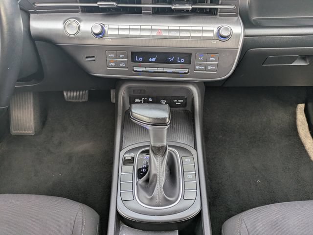 Used 2025 Hyundai Kona SEL FWD image 18