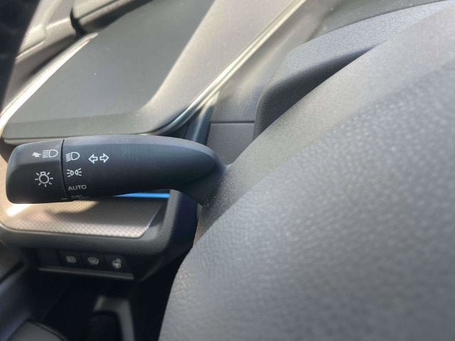 Used 2023 Toyota Prius XLE AWD/4WD image 25