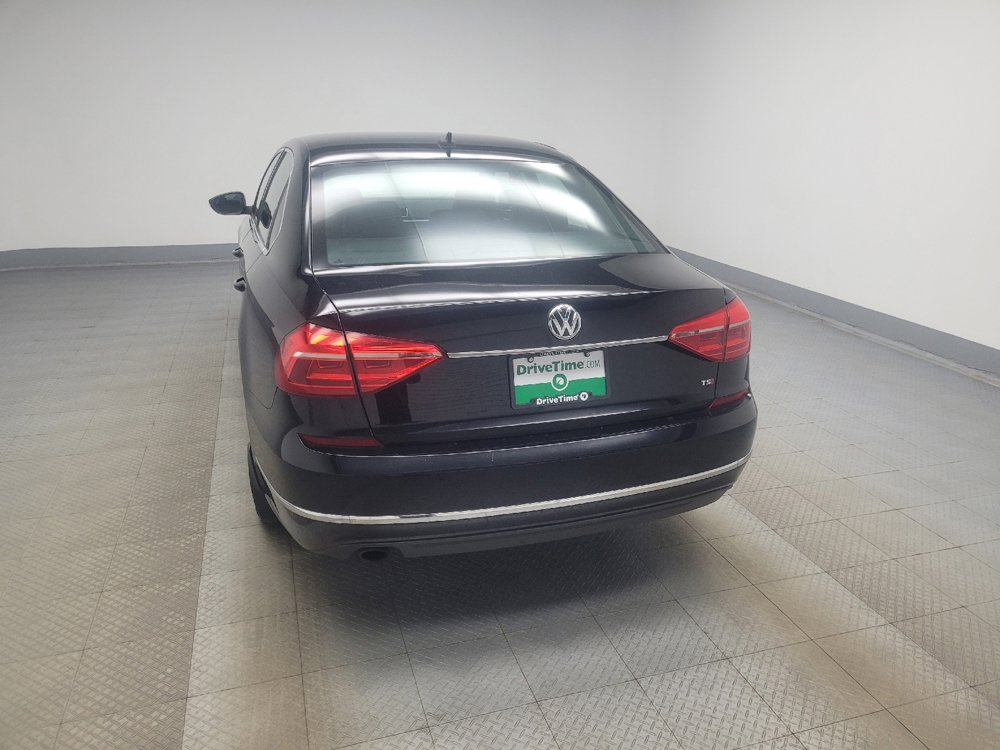 Used 2016 Volkswagen Passat 1.8T SE FWD image 6