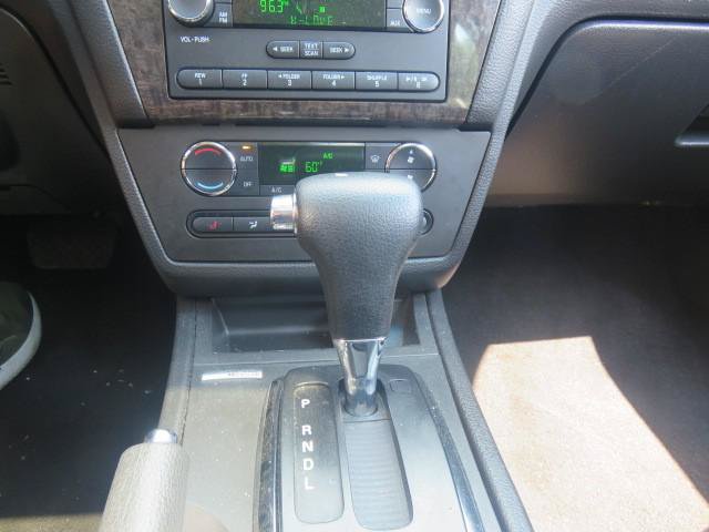 Used 2008 Mercury Milan Premier FWD image 18