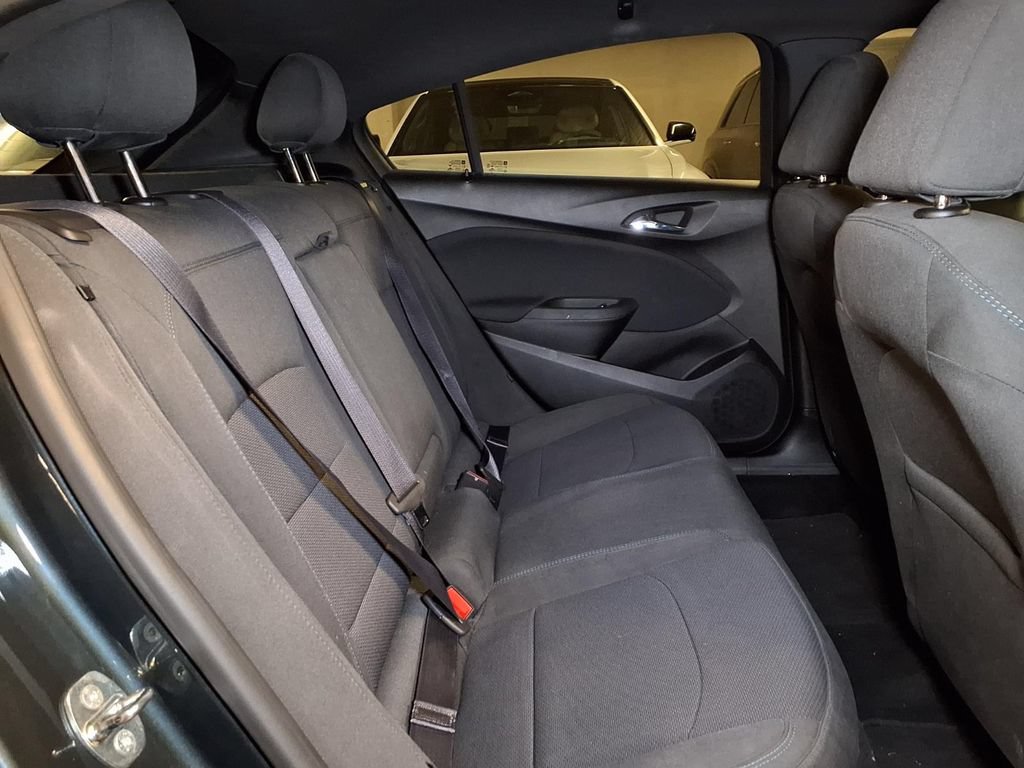Used 2017 Chevrolet Cruze LT w/ Convenience Package FWD image 19