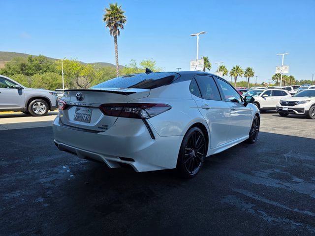 Used 2022 Toyota Camry XSE FWD image 9