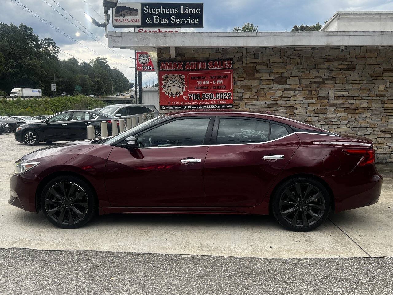 Used 2016 Nissan Maxima SR FWD image 3