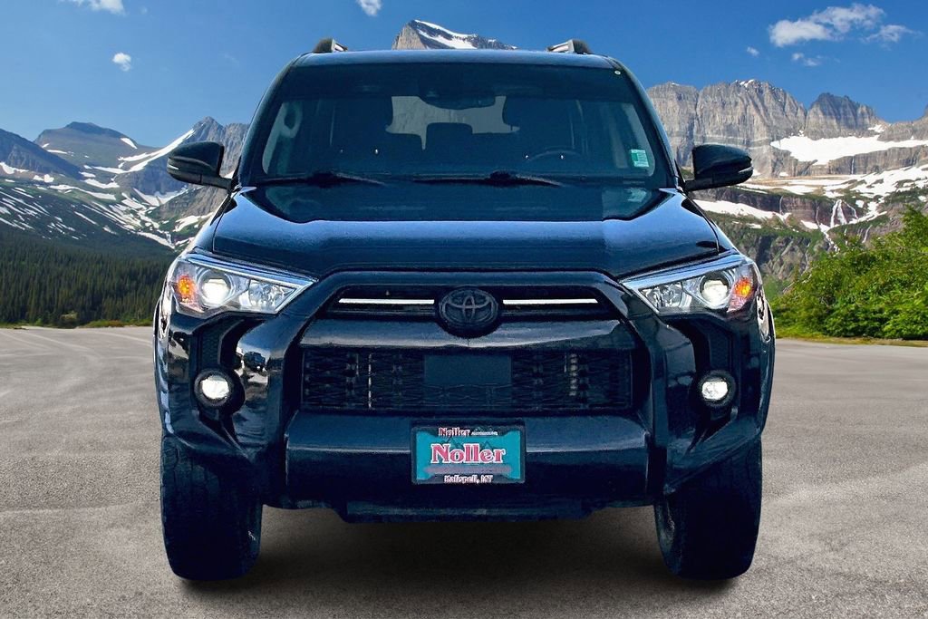 Used 2022 Toyota 4Runner SR5 Premium w/ Moonroof Package image 3