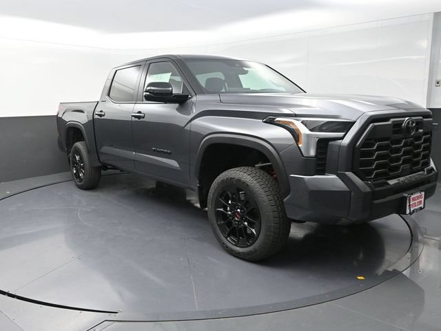 Used 2025 Toyota Tundra Limited w/ TRD Off-Road Package AWD/4WD image 10