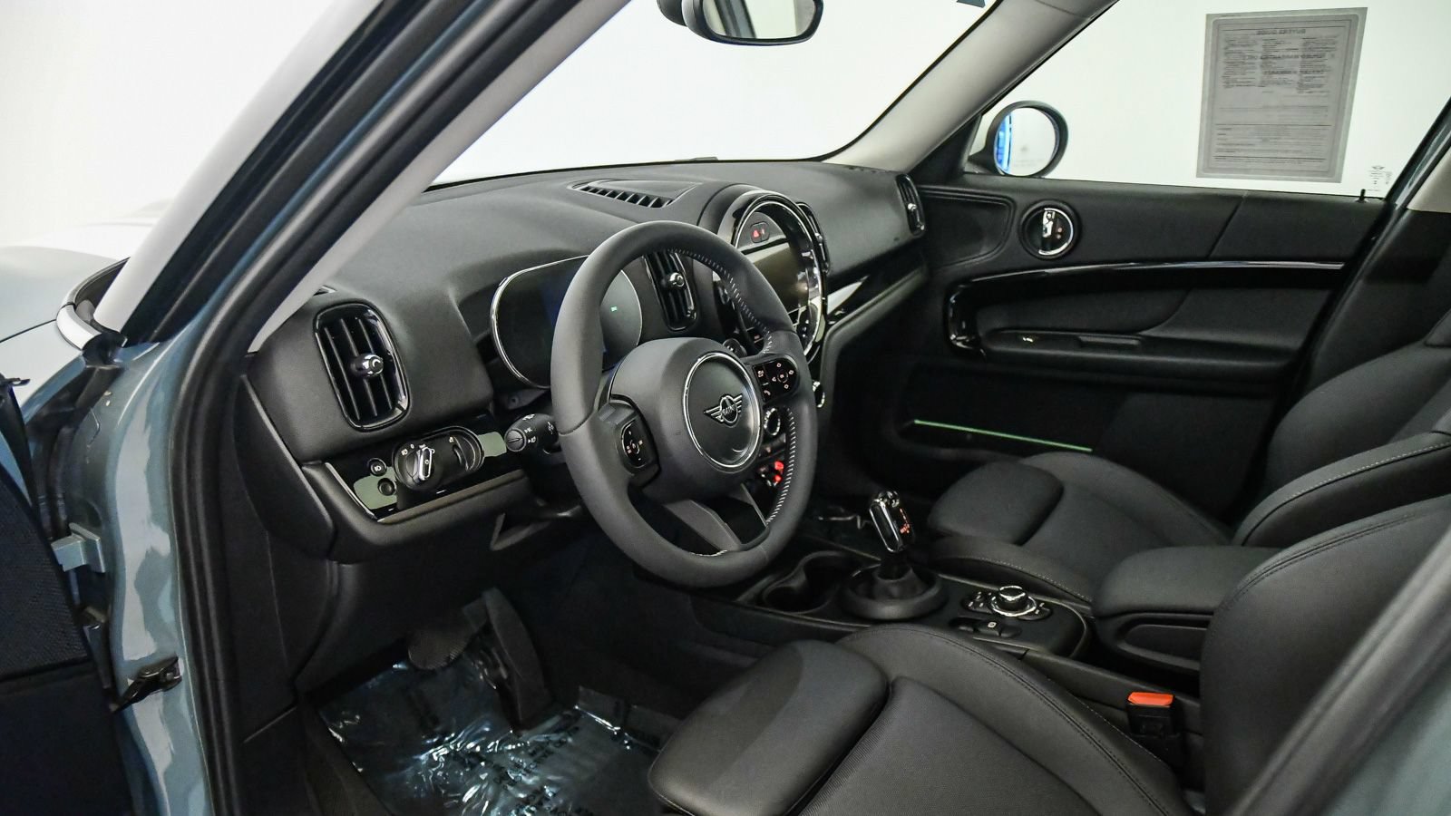 Certified 2024 MINI Cooper Countryman S FWD image 17