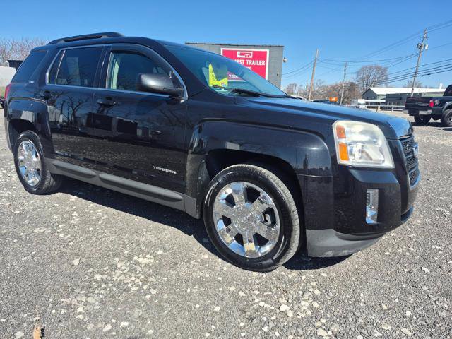 Used 2015 GMC Terrain SLT image 2