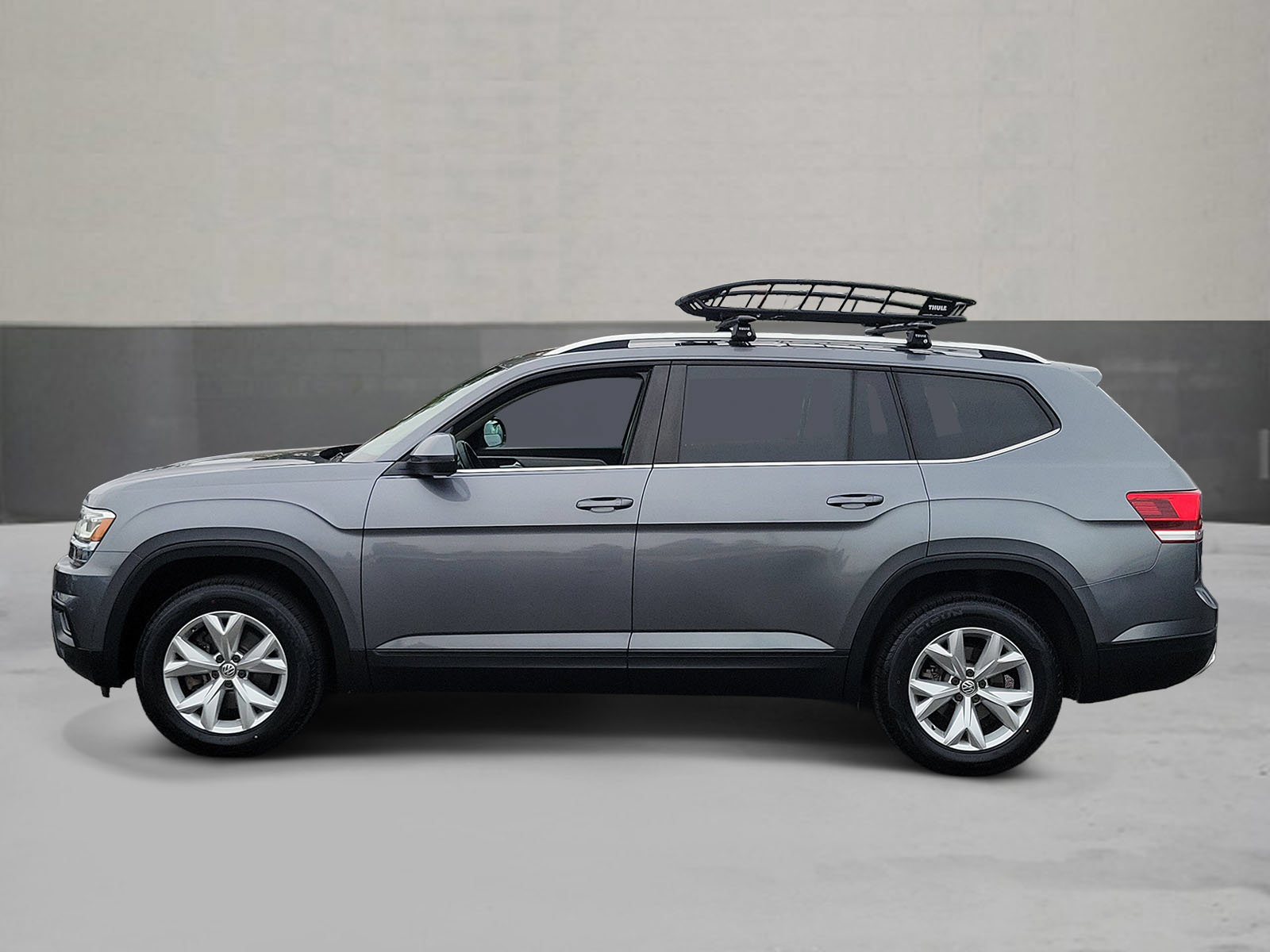 Used 2018 Volkswagen Atlas SE FWD image 3
