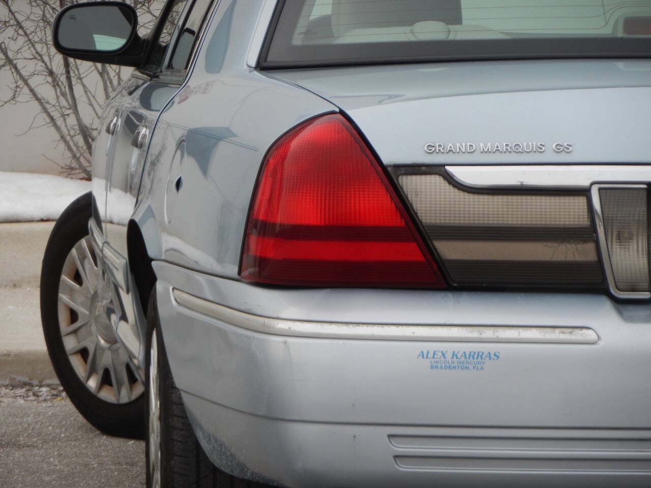 Used 2006 Mercury Grand Marquis GS RWD image 1