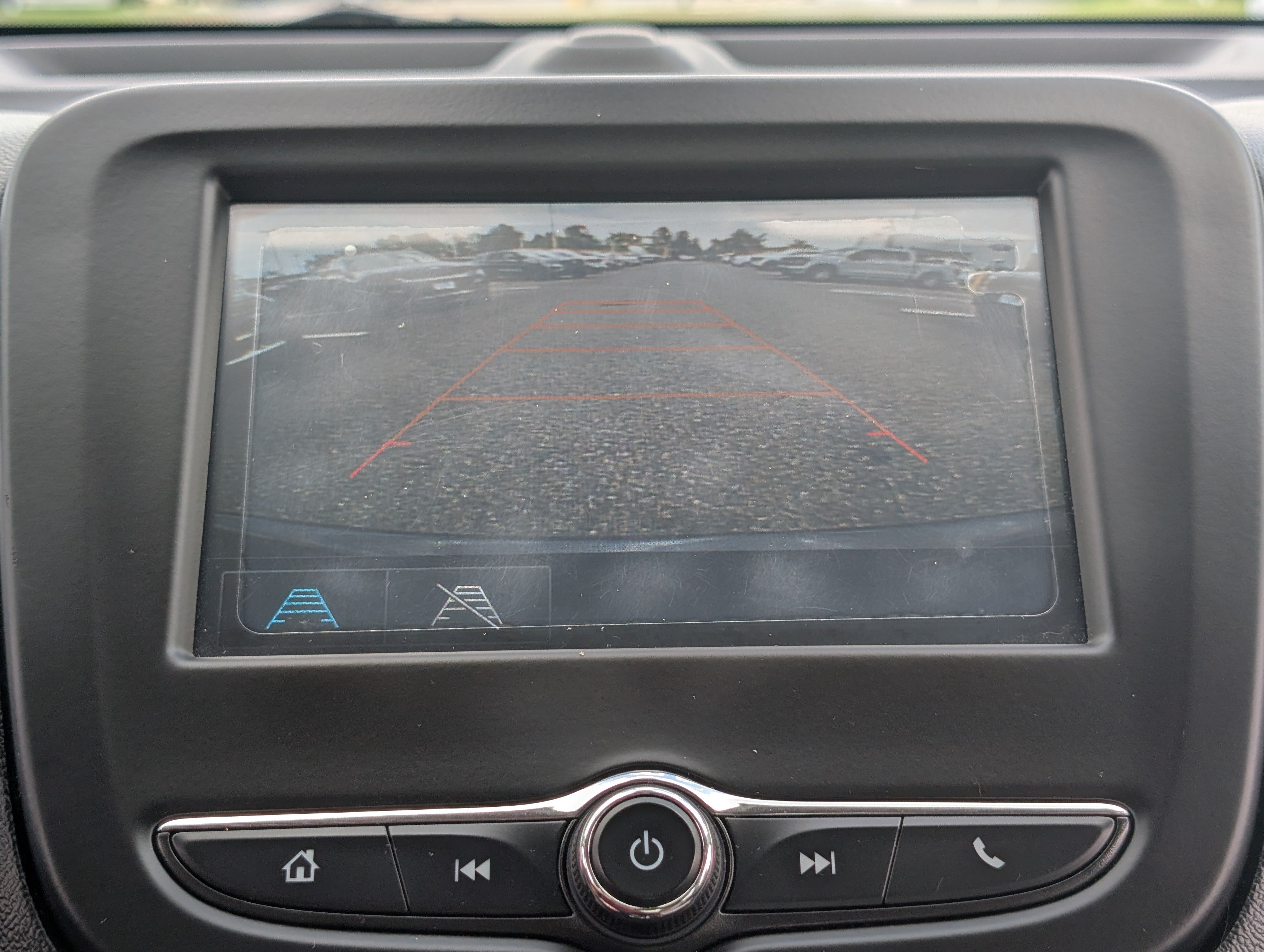 Used 2018 Chevrolet Equinox LS FWD image 29