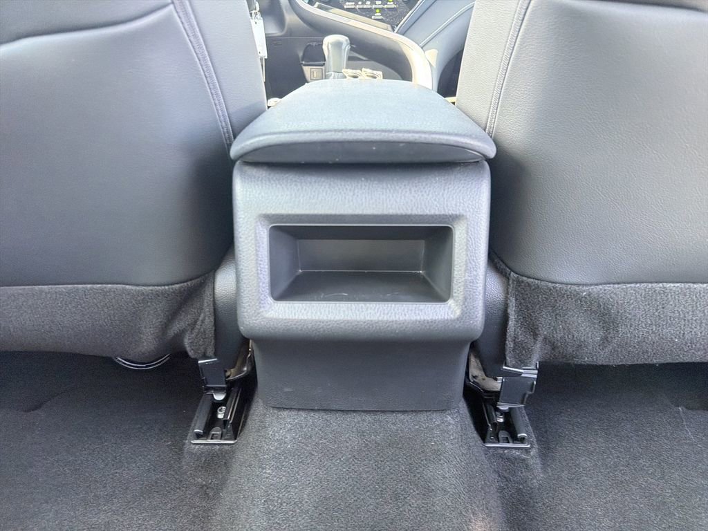 Used 2024 Toyota Camry SE image 20