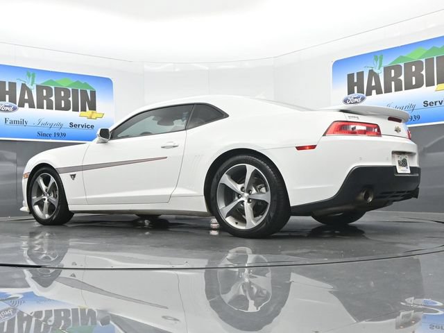Used 2015 Chevrolet Camaro LT w/ Commemorative Special Edition RWD image 15