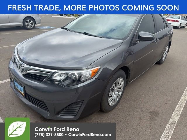 Used 2012 Toyota Camry LE image 3