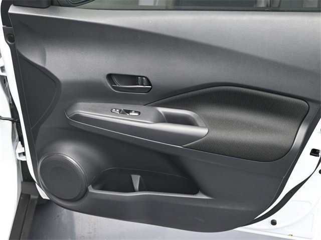 Used 2025 Nissan Kicks Play S image 21