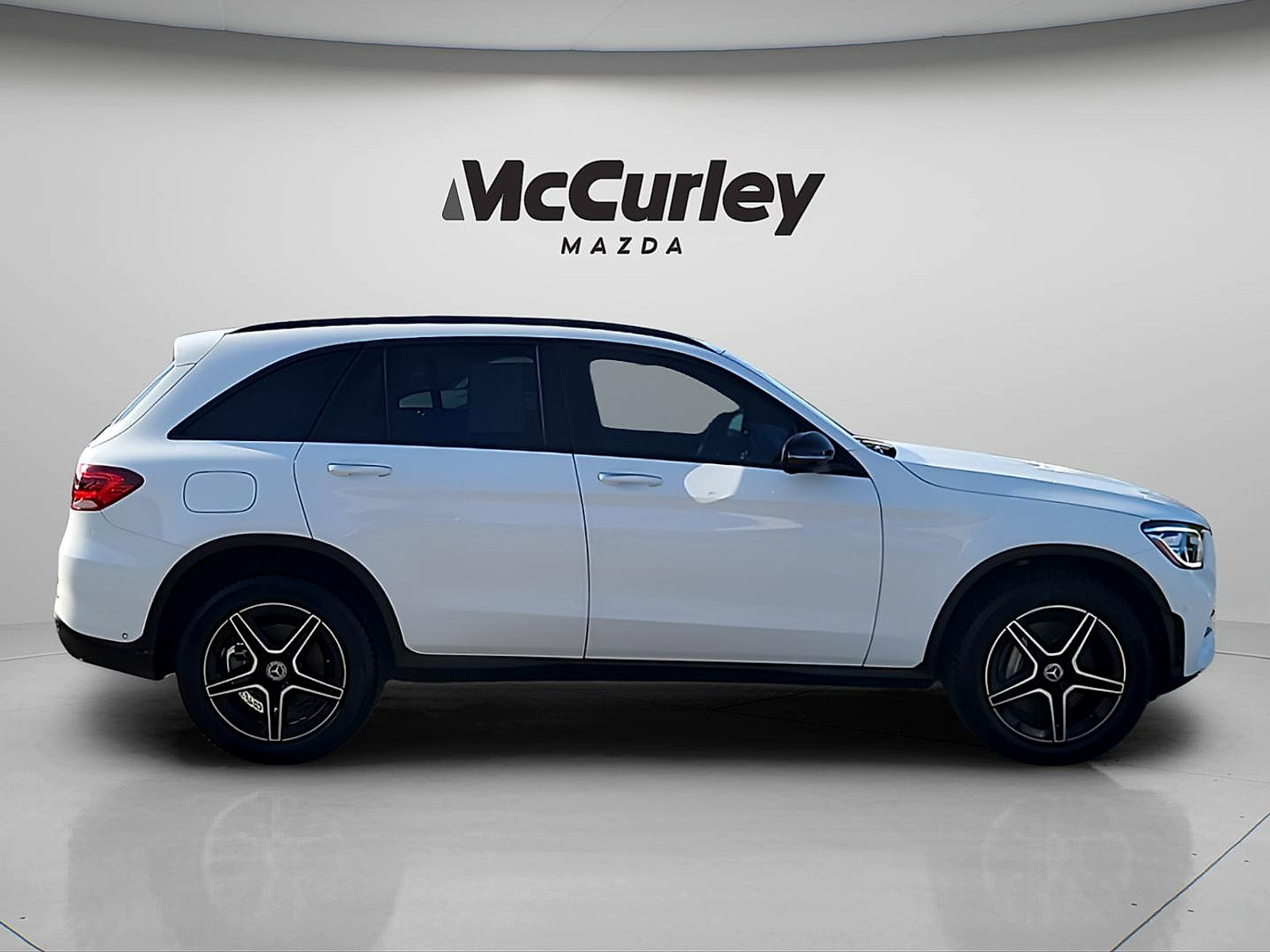 Used 2022 Mercedes-Benz GLC 300 4MATIC image 8