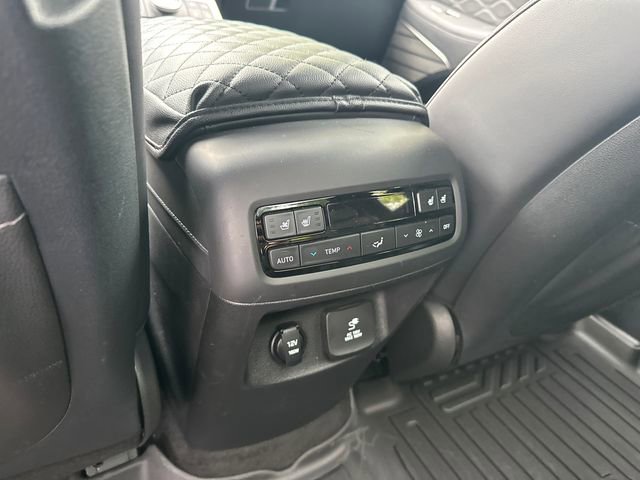 Used 2022 Hyundai Palisade Calligraphy w/ Cargo Package AWD/4WD image 24
