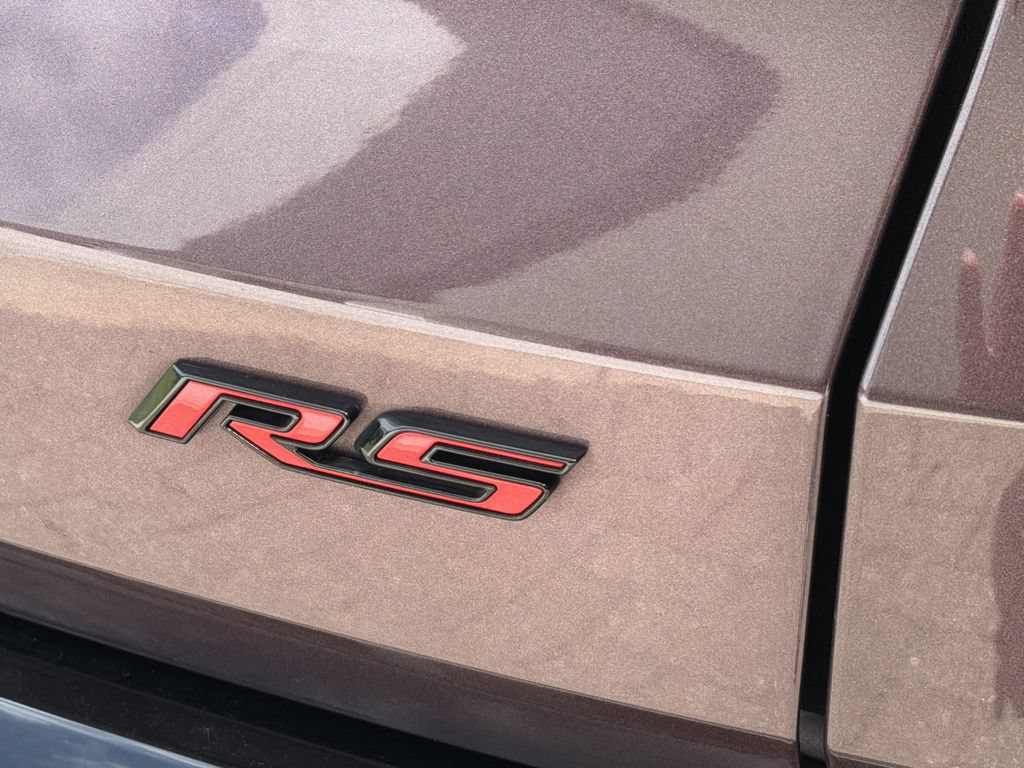 Certified 2024 Chevrolet Traverse RS FWD image 12