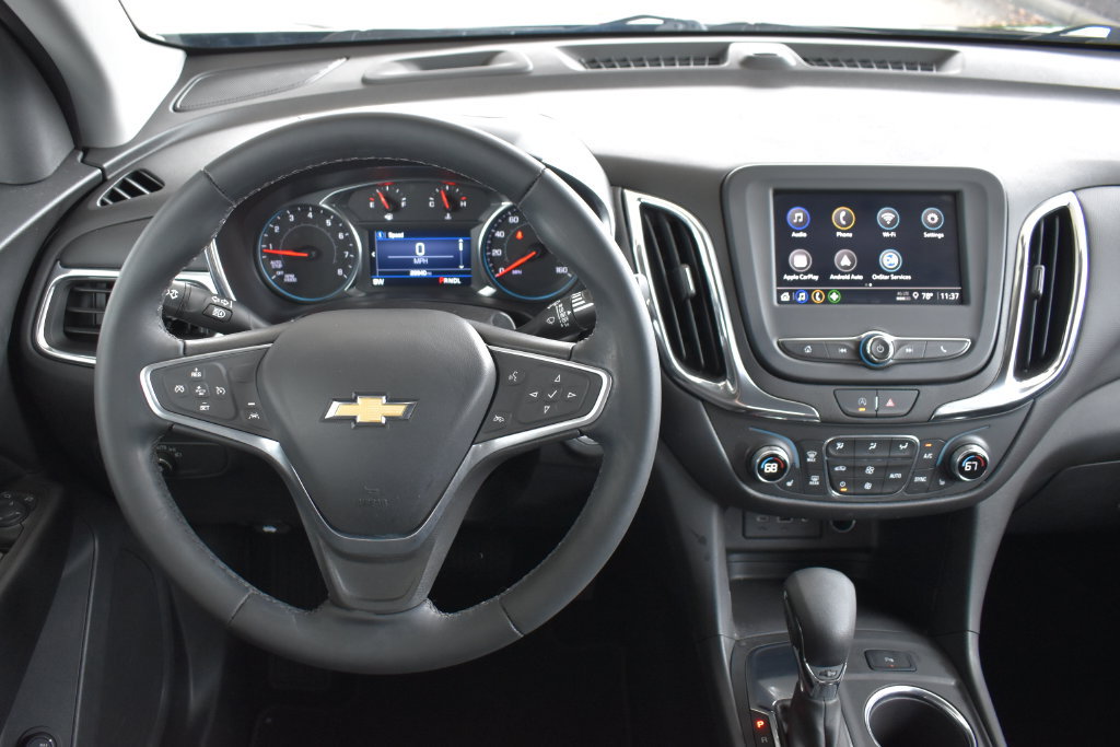 Used 2023 Chevrolet Equinox LT FWD image 3