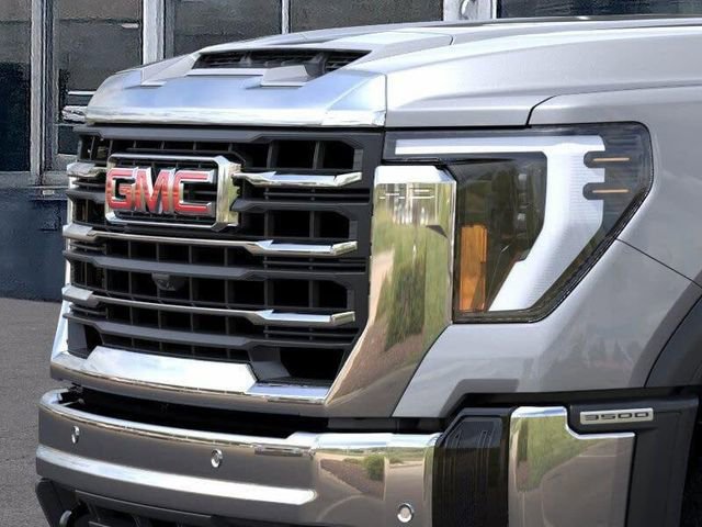 New 2026 GMC Sierra 3500 SLT w/ SLT Premium Package AWD/4WD image 13