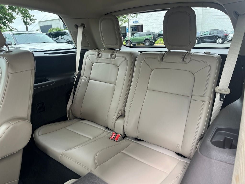 Used 2024 Lincoln Aviator Reserve w/ Equipment Group 201A AWD/4WD image 18