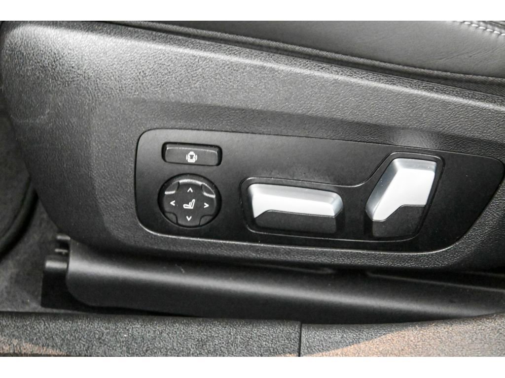 Used 2021 BMW M3 Competition w/ Executive Package image 38