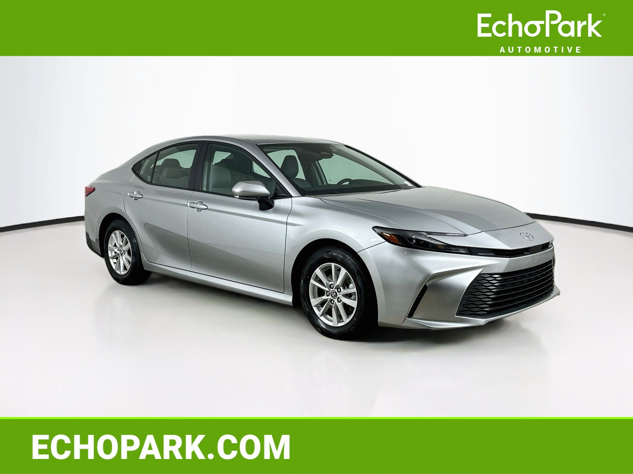 Used 2026 Toyota Camry LE FWD image 1