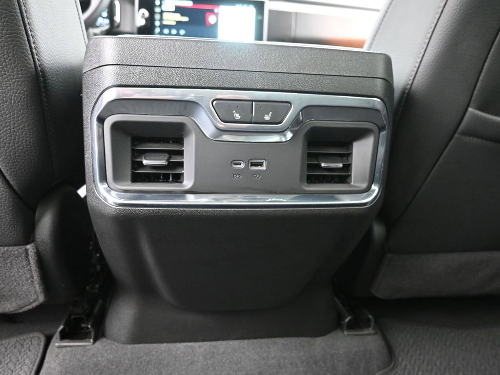 Used 2025 GMC Sierra 2500 Denali w/ Technology Package image 15