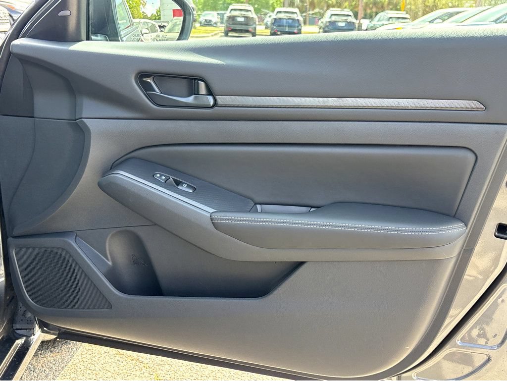 New 2026 Nissan Altima 2.5 SV w/ SV Special Edition Package FWD image 12