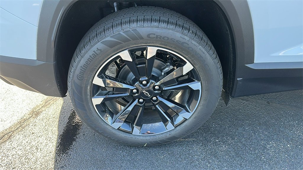 New 2026 Chevrolet Equinox RS w/ Convenience Package III image 9